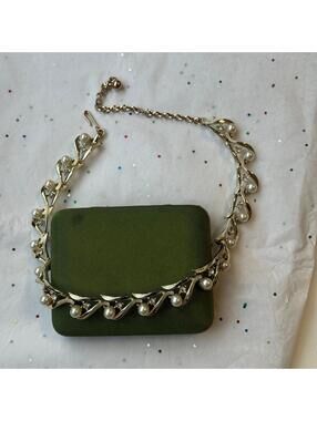 Vintage Gold Tone Pearl Choker Necklace